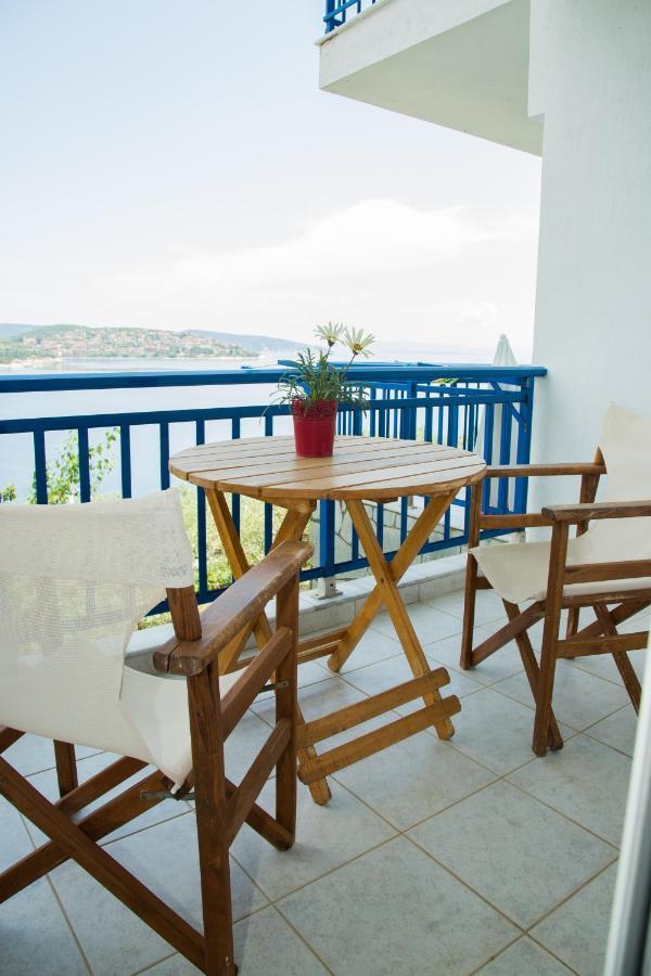Assa Inn Pyrgadikia Exterior photo