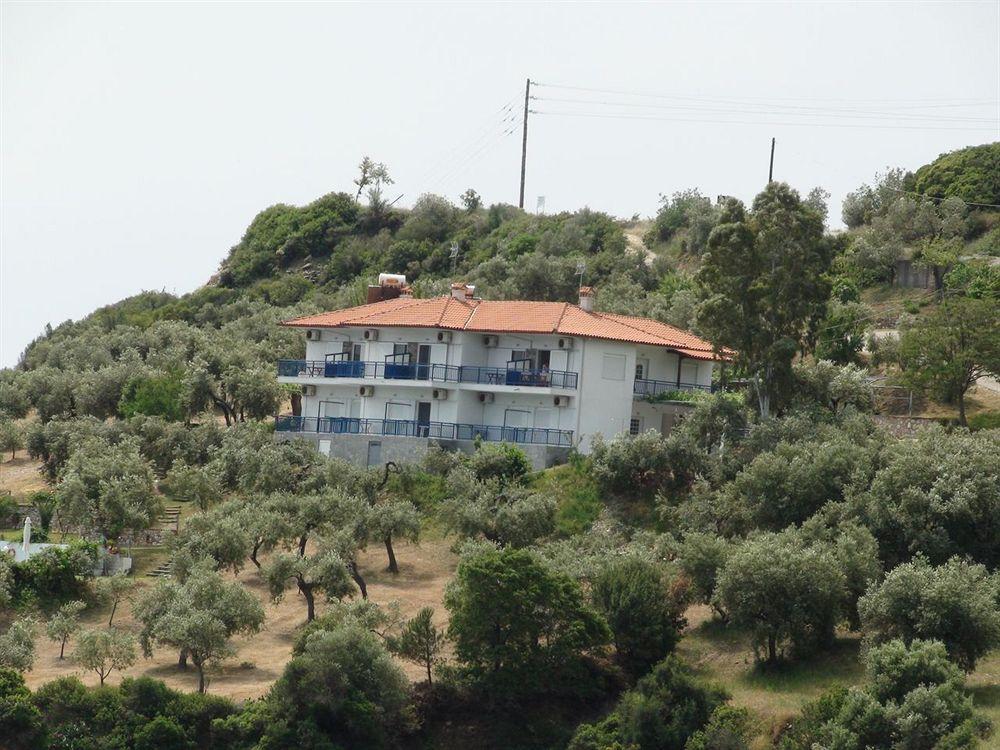 Assa Inn Pyrgadikia Exterior photo