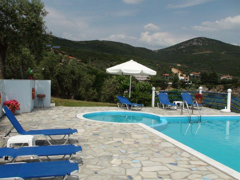 Assa Inn Pyrgadikia Exterior photo